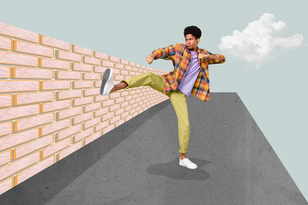 Szablon Kolaż Obraz Zabawny Facet Sportowiec Kopnąć Nogi Cegły Ściany — Zdjęcie stockowe