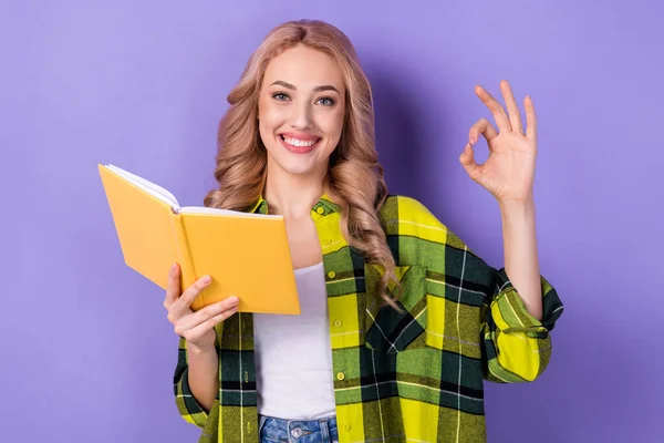 Photo Pretty Adorable Woman Dressed Checkered Jacket Reading Book Showing — Stock Photo, Image