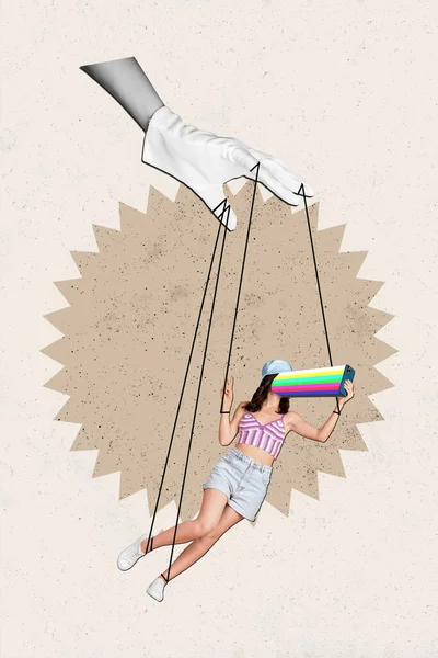 Konceptuell Collage Bild Anonym Flicka Hålla Smartphone Titta Propaganda Sociala — Stockfoto