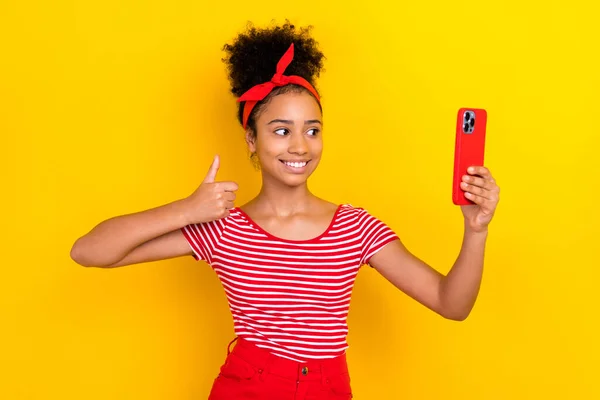 Photo Adorable Confident Lady Wear Striped Red Shirt Recording Video — Stock Photo, Image