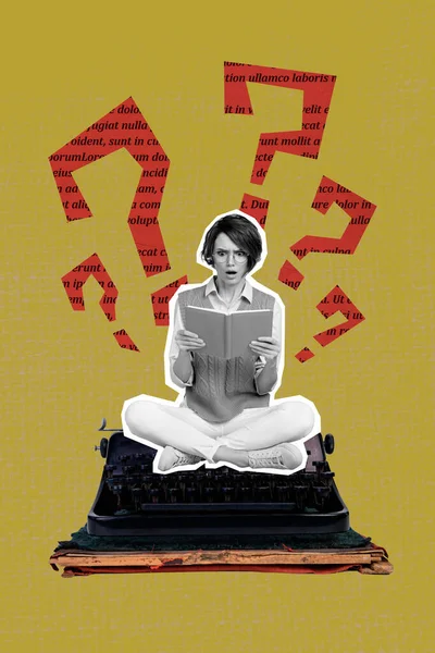 縦コラージュ画像の印象的な黒の白い効果の女の子座っている背の高いタイピングマシン読み取り疑問符孤立した上のオリーブカーキ背景 — ストック写真