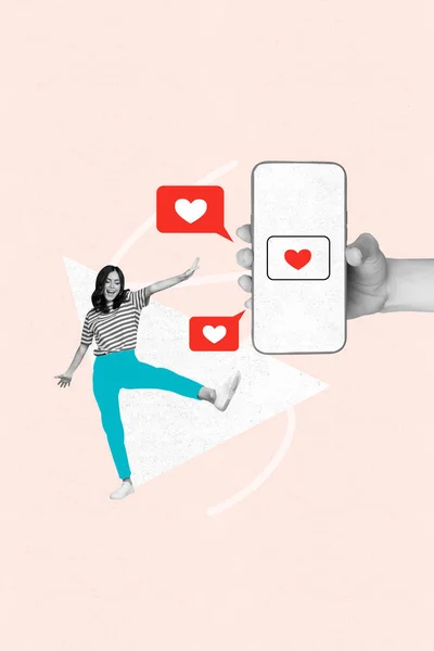 垂直图片拼贴广告著名的博客舞女匹配感情在线心脏图标孤立的粉色背景 — 图库照片
