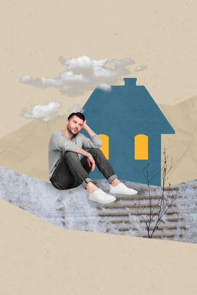 不满意的沮丧男人坐在地上粉刷房屋云彩的垂直拼贴图片 天空与米色背景隔离 — 图库照片