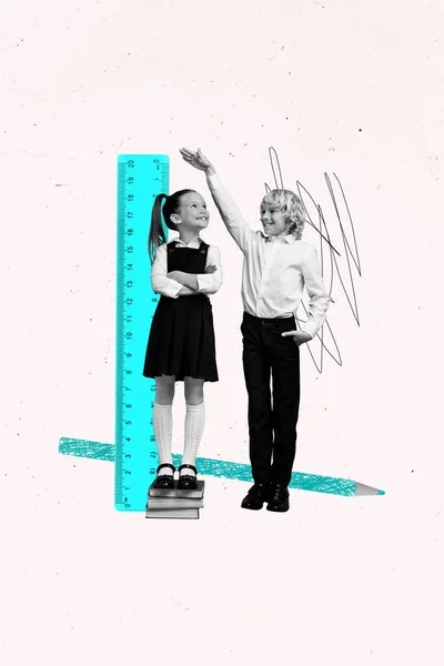Vertikale Collage Aus Zwei Fröhlichen Mini Schwarz Weiß Farben Kinder — Stockfoto