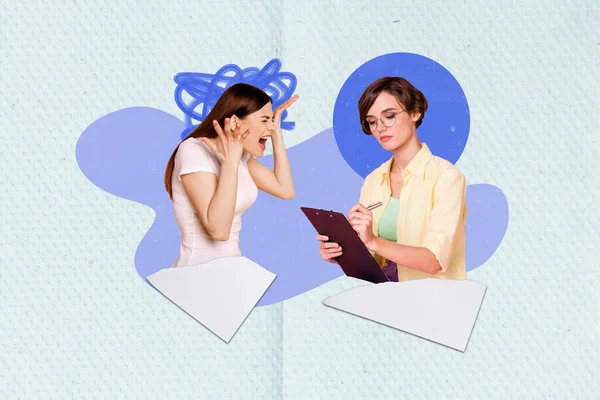 年轻沮丧女孩尖叫的高校学生横幅广告牌作品需要帮助 以蓝色背景隔离的精神科医生的治疗 — 图库照片