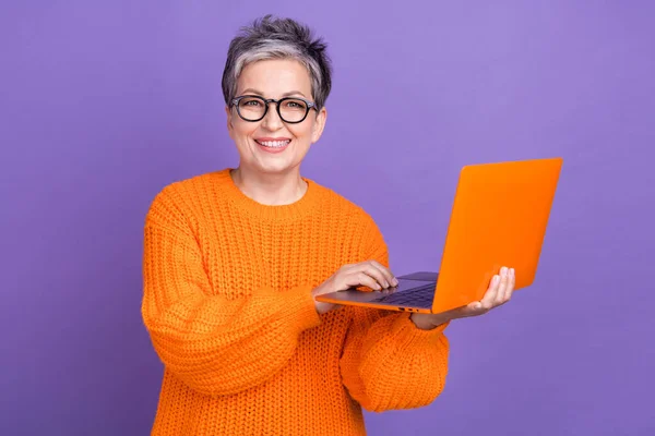 Photo Pretty Positive Woman Dressed Orange Sweater Eyewear Texting Modern — Stock Photo, Image
