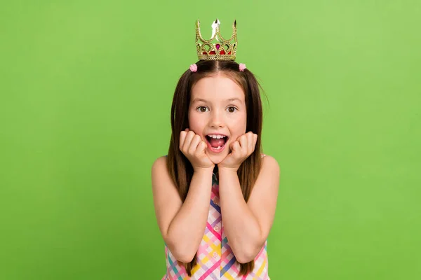 Photo Impressed Astonished Cute Girl Wear Stylish Costume Golden Crown — Stock Photo, Image