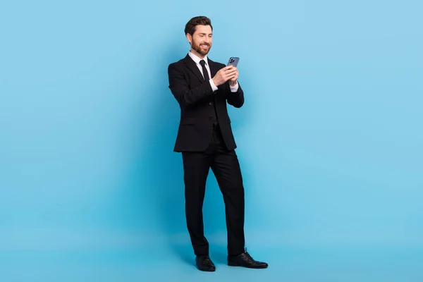 Full Length Photo Positive Attractive Advisor Dressed Black Suit Communicating — Stock Photo, Image