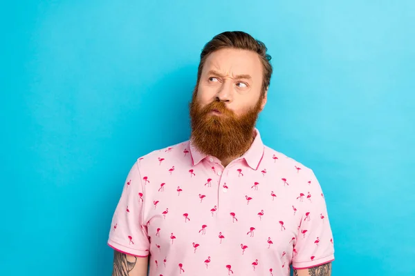 Portrait Minded Pensive Man Entrepreneur Wear Pink Print Clothes Watching — Stok Foto
