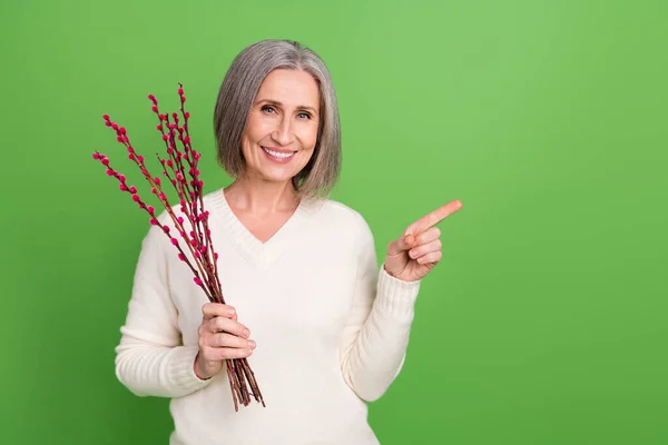 Photo Good Mood Grey Hair Retired Lady Wear Trendy Clothes — Stock Photo, Image