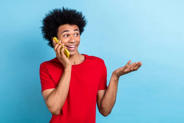 Photo Funky Positive Person Toothy Smile Speak Communicate Telephone Isolated — Stock Photo, Image