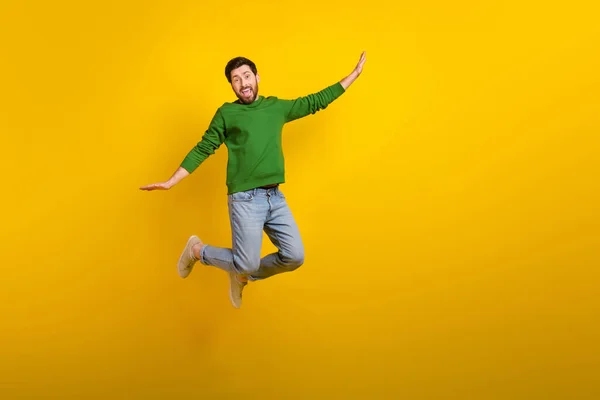 Full Size Cadre Crazy Flying Jumping Shopaholic Guy Wearing Denim — Stock Photo, Image