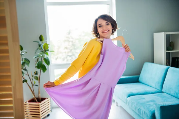 Photo Positive Cheerful Lady Buying New Dress Online Deliver Order — Stock Photo, Image