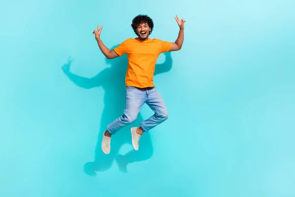 Full Body Portrait Handsome Excited Person Jumping Demonstrate Sign Empty — Stock Photo, Image