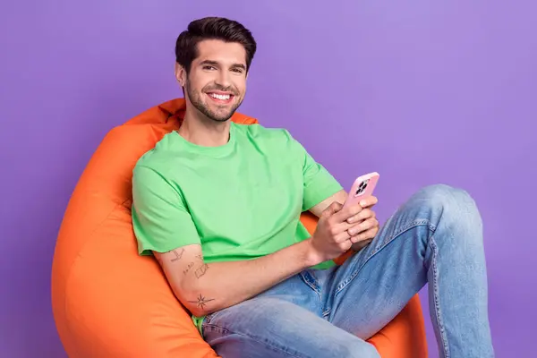 Photo Chilling Comfortable Bean Bag Event Zone Sitting Young Handsome — Stock Photo, Image