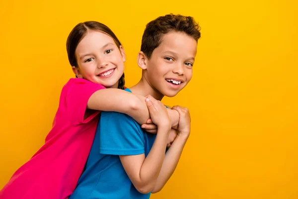 Photo Adorable Cute Preteen Schoolchildren Wear Shirts Having Fun Together — Stock Photo, Image