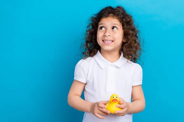 Photo Cute Kid Girl Hold Yellow Duck Look Empty Space — Stock Photo, Image