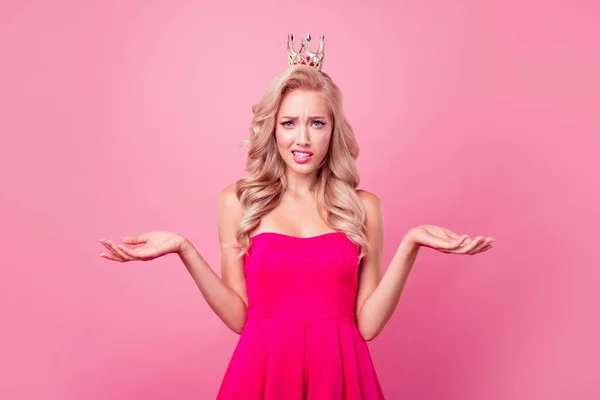 Portrait Confused Questioned Girl Raise Hands Say Tell Wear Crown — Stock Photo, Image