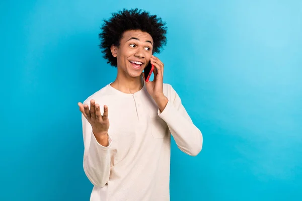 Photo Portrait Attractive Young Man Talking Phone Communicate Wear Trendy — Stock Photo, Image