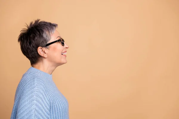 Profile Portrait Impressed Positive Aged Lady Look Empty Space Information — Stock Photo, Image