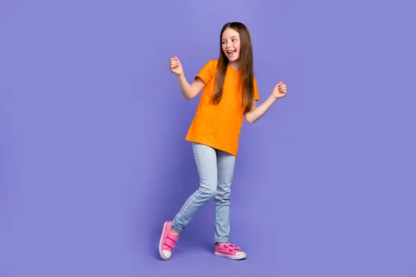 Pleine Longueur Photo Positif Écolier Habillé Orange Shirt Jeans Danse — Photo