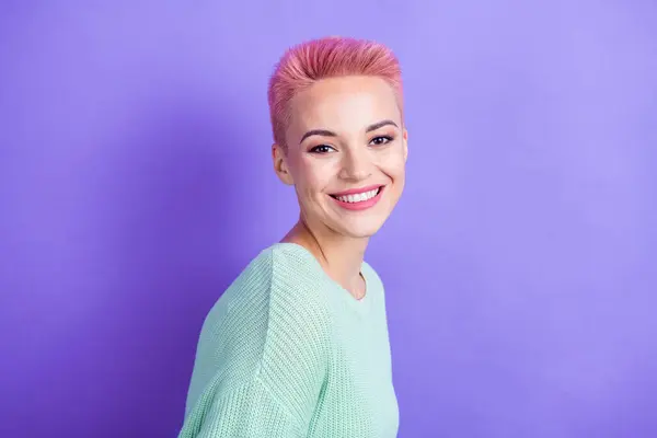 Photo Adorable Cheerful Girl Wear Turquoise Sweater Smiling Isolated Violet — Stock Photo, Image