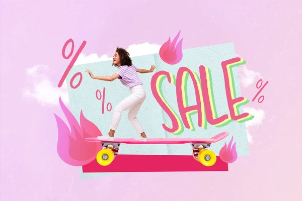 兴奋的迷你女孩骑在巨大的滑板上的艺术品拼贴图片喷出的火焰巨大的销售百分比云彩隔离在粉红色的背景下 — 图库照片