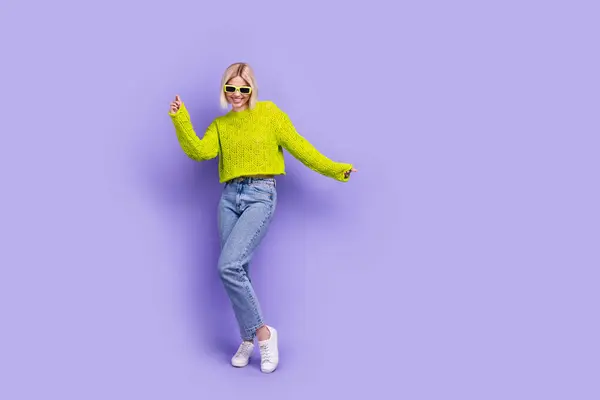 Full Length Photo Cool Funky Woman Dressed Knitted Sweater Dark — Stock Photo, Image