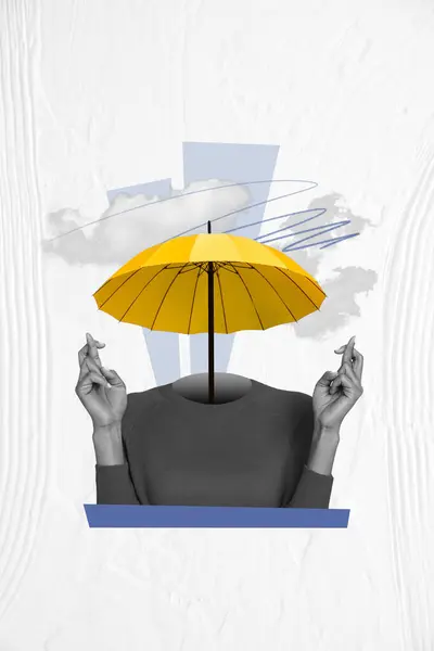 Verticale Collage Afbeelding Van Zwart Wit Effect Persoon Paraplu Plaats — Stockfoto