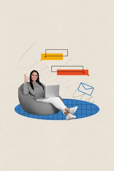 创新的垂直海报横幅形象坐着年轻女性成功的企业管理发短信显示出不错的标志 — 图库照片