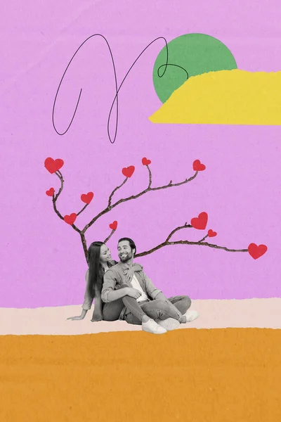 クリエイティブな背景にロマンチックな日付を一緒に楽しむ木の下に抱擁するかわいい魅力的な男の女性のカップルの垂直写真コラージュ — ストック写真