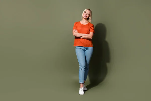 Full Body Size View Photo Blonde Bob Hair Girlfriend Orange — Φωτογραφία Αρχείου
