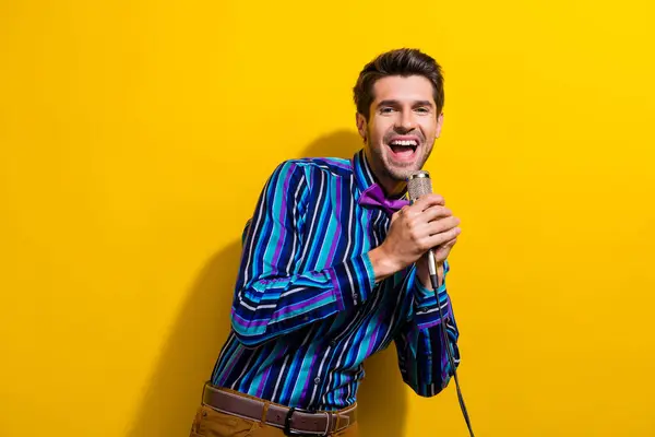 Portrait Good Mood Guy Dressed Stylish Shirt Holding Microphone Singing — Stock Photo, Image