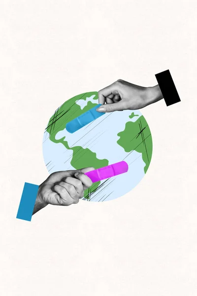 Függőleges Kollázs Kreatív Poszter Két Ember Kar Vigyázni Bolygónk Támogatása — Stock Fotó