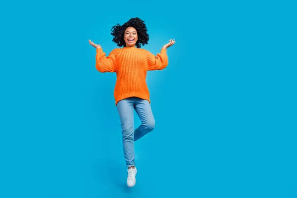 Full Body Photo Attractive Young Woman Jumping Cheerful Have Fun — Stock Photo, Image