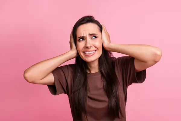 Portrait Unsatisfied Stressed Lady Arms Close Ears Grin Teeth Look — Stock Photo, Image