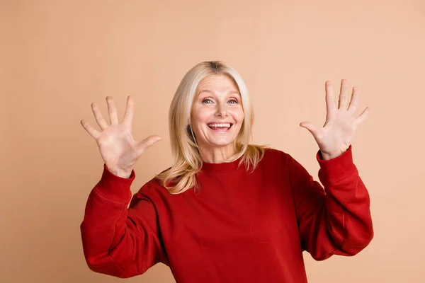 Photo Excited Funky Woman Wear Red Sweater Showing Ten Fingers — Stock Photo, Image