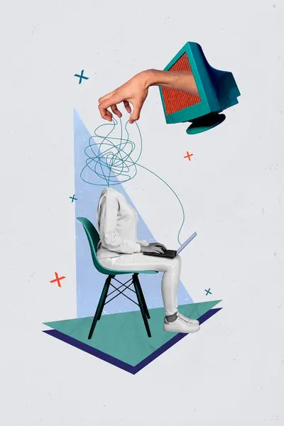Başsız Kadınla Dikey Gerçeküstü Fotoğraf Kolajı Sandalyeye Otur Dizüstü Bilgisayarı — Stok fotoğraf