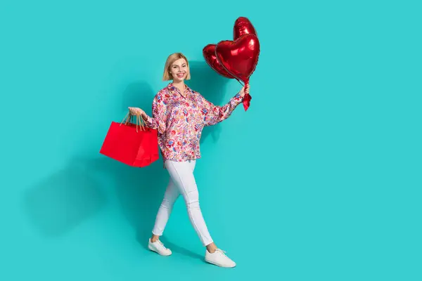 Full Length Photo Nice Young Lady Walk Shopper Heart Balloons — Stock Photo, Image