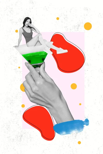 Függőleges Pop Kollázs Kortárs Művészet Fiatal Hölgy Testruha Bikini Martini — Stock Fotó