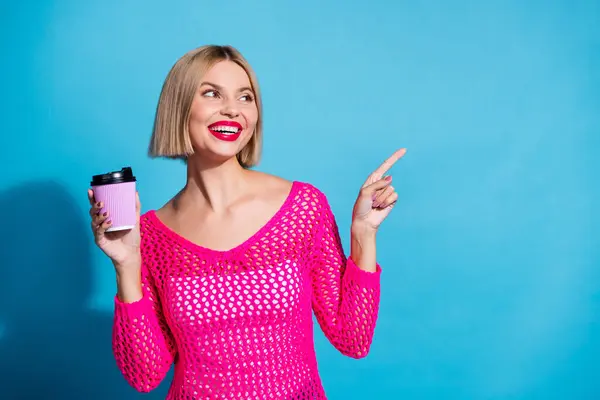 Photo Attractive Woman Hold Paper Cup Point Look Empty Space — Stock Photo, Image