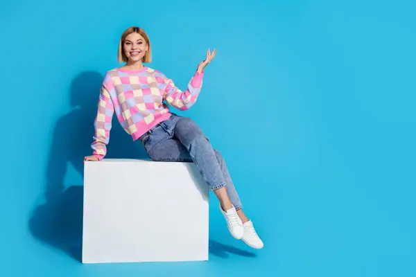 Full Size Photo Gorgeous Woman Dressed Colorful Sweater Sit Cube — Stock Photo, Image