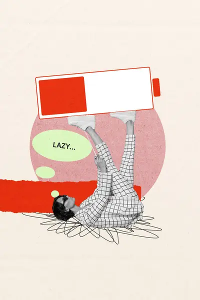复合趋势素描图像三维照片拼贴年轻女子躺在睡衣上懒洋洋的一天低矮的电池扣住腿 — 图库照片