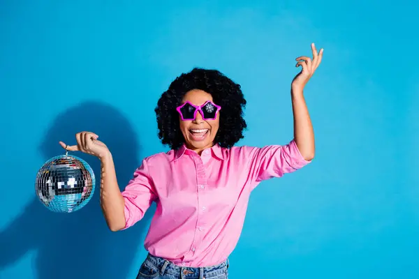 Photo Pretty Young Woman Hold Disco Ball Dance Wear Pink — Stock Photo, Image