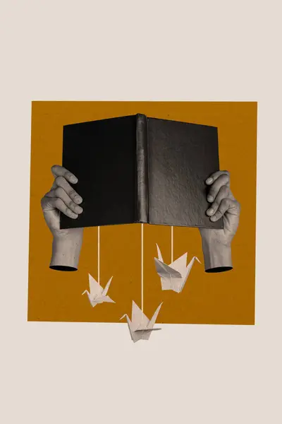 Vertical Foto Colagem Mãos Segurar Livro Corda Mosca Origami Pássaro — Fotografia de Stock
