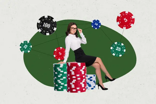 复合潮流艺术素描年轻自信女经理的照片拼贴坐在堆栈芯片赌场赌博游戏赢钱 — 图库照片