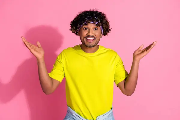 Photo Funny Shocked Cheerful Man Wear Trendy Yellow Clothes Isolated — Stock Photo, Image