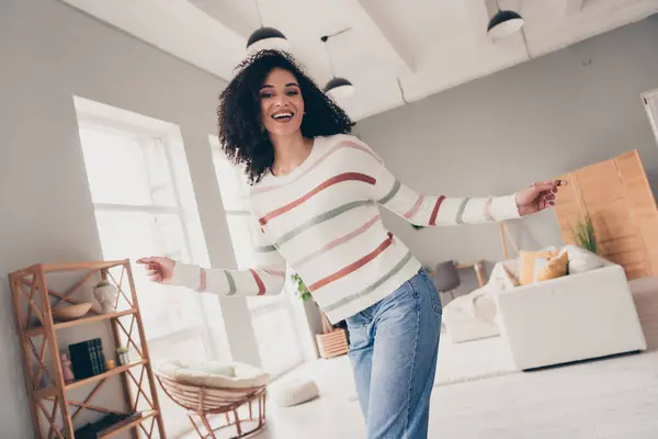 Photo Adorable Carefree Lady Dressed Striped Pullover Having Fun Indoors — Stock Photo, Image
