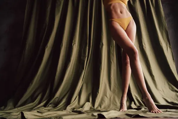 Filter Cropped Photo Stunning Model Girl Skinny Legs Posing Khaki — Stock Photo, Image