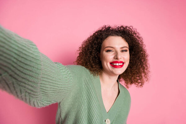 Photo Gorgeous Lovely Nice Woman Wear Stylish Khaki Clothes Isolated Royalty Free Stock Photos